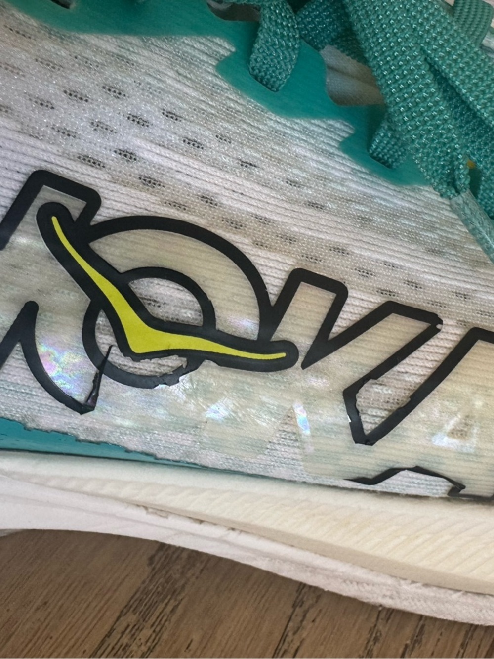 HOKA Women's Mach X Carbon Plated Shoe Size 9 B - Picture 3 of 6